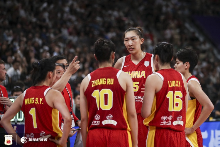 电竞竞猜-媒体人：中国女篮输得心服口服 组织串联太过艰涩 外线远投没信心