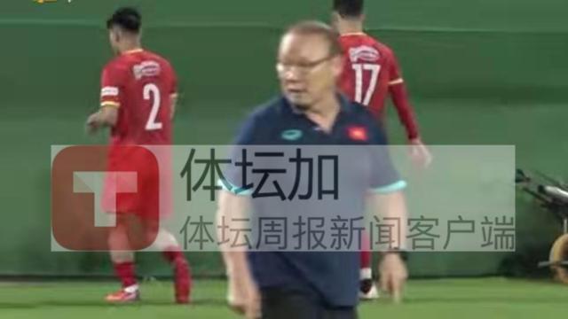 英雄联盟-​越南队训练玩障眼法 武文清参加合练潘文德受伤