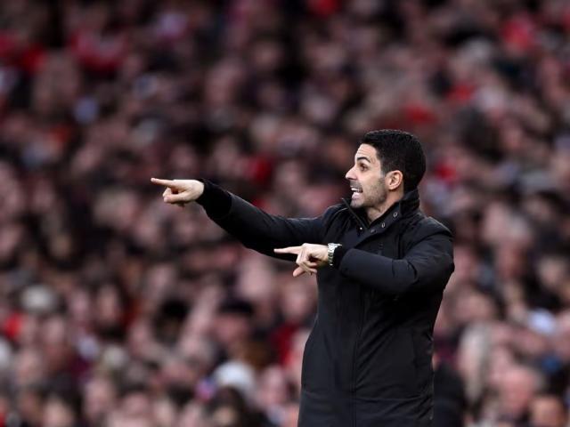 赛事投注-【辣评】史上最强角球大师！史上最丑陋英超冠军？